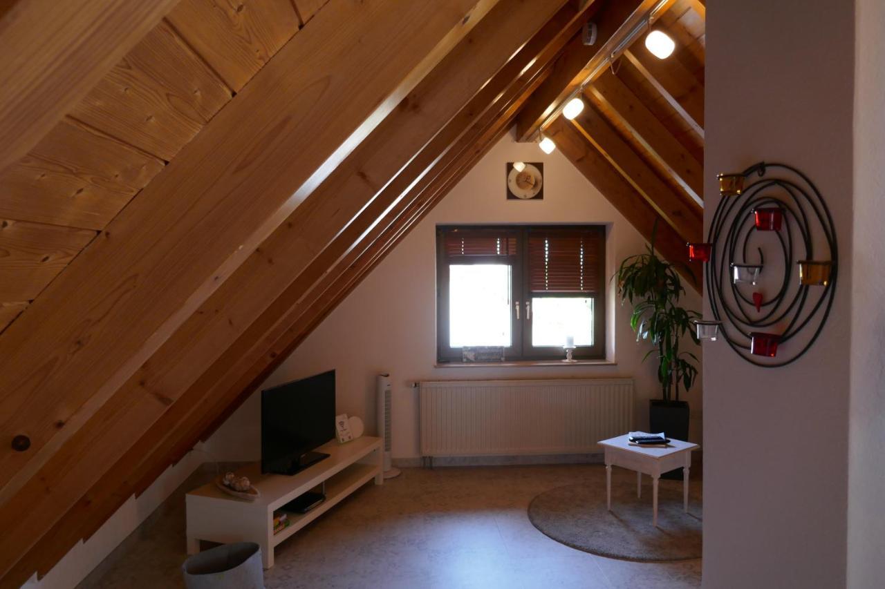 Merdingen Moderne 2 Zi - Fewo Weinbergliebe Am Tuniberg Zwischen Freiburg Und Frankreich מראה חיצוני תמונה